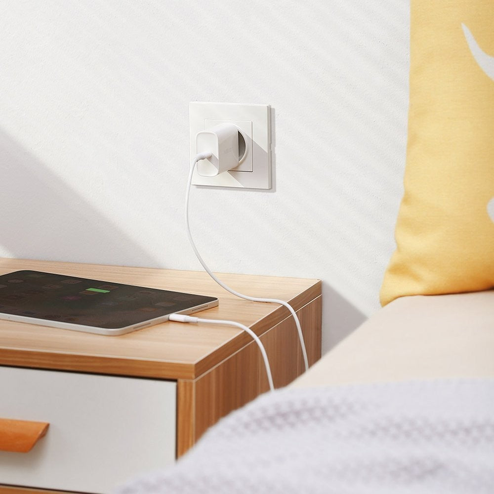 Įkroviklis Ugreen CD127 30W USB-C baltas