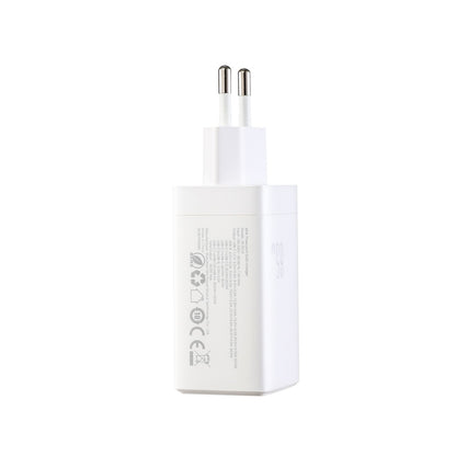 Įkroviklis Joyroom JR-TG10 GaN 65W 2xUSB-C/USB-A + USB-C to USB-C 100W 1.2m cable baltas