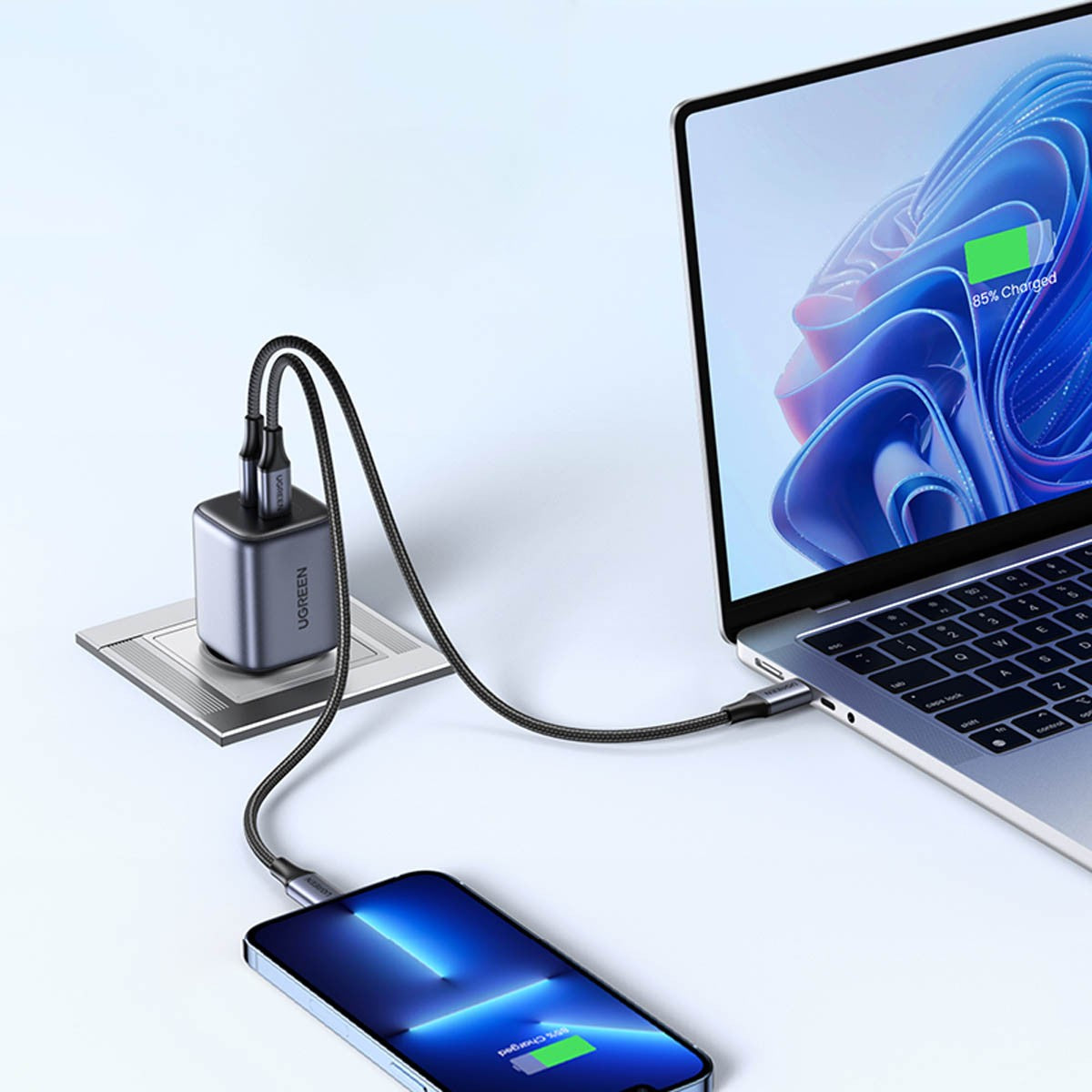 Įkroviklis Ugreen CD294 45W GaN 2xUSB-C juodas